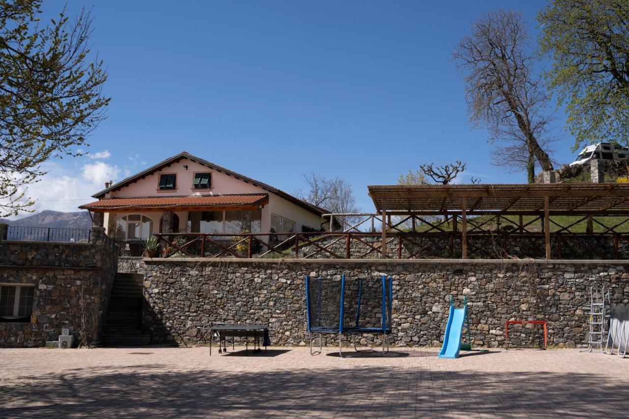 028 - Agriturismo "Il Boschetto" Con Piscina, Pace E Natura - Camera Familiare Cavizzano Kültér fotó