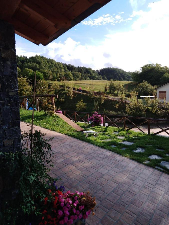 028 - Agriturismo "Il Boschetto" Con Piscina, Pace E Natura - Camera Familiare Cavizzano Kültér fotó