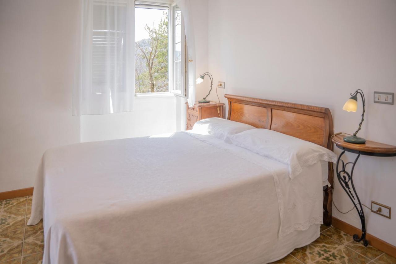 028 - Agriturismo "Il Boschetto" Con Piscina, Pace E Natura - Camera Familiare Cavizzano Kültér fotó