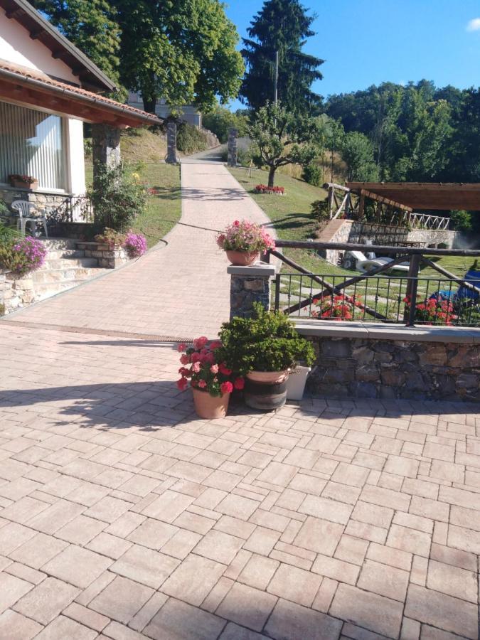 028 - Agriturismo "Il Boschetto" Con Piscina, Pace E Natura - Camera Familiare Cavizzano Kültér fotó